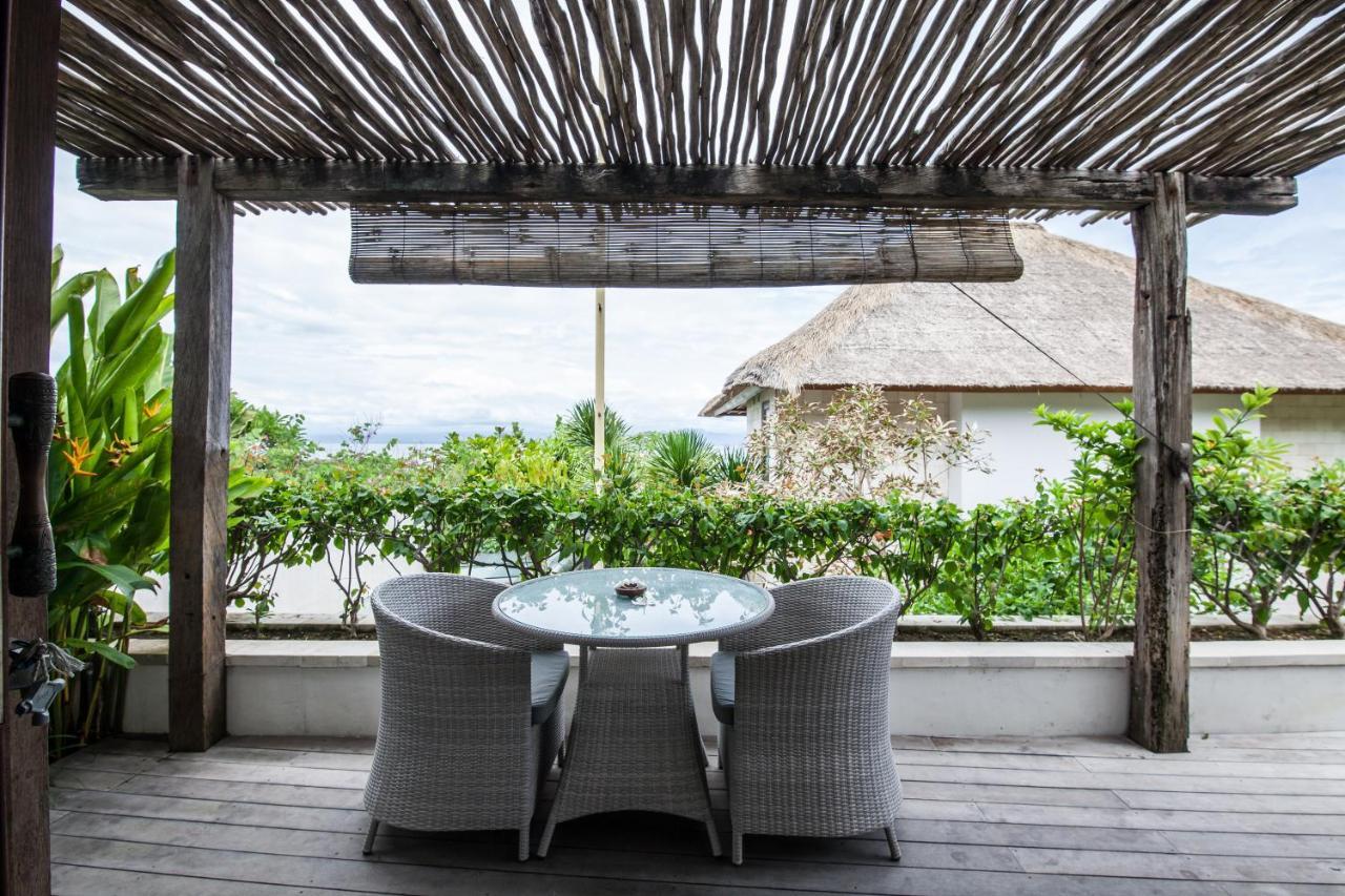 Bersantai Villas Lembongan Island Exterior photo