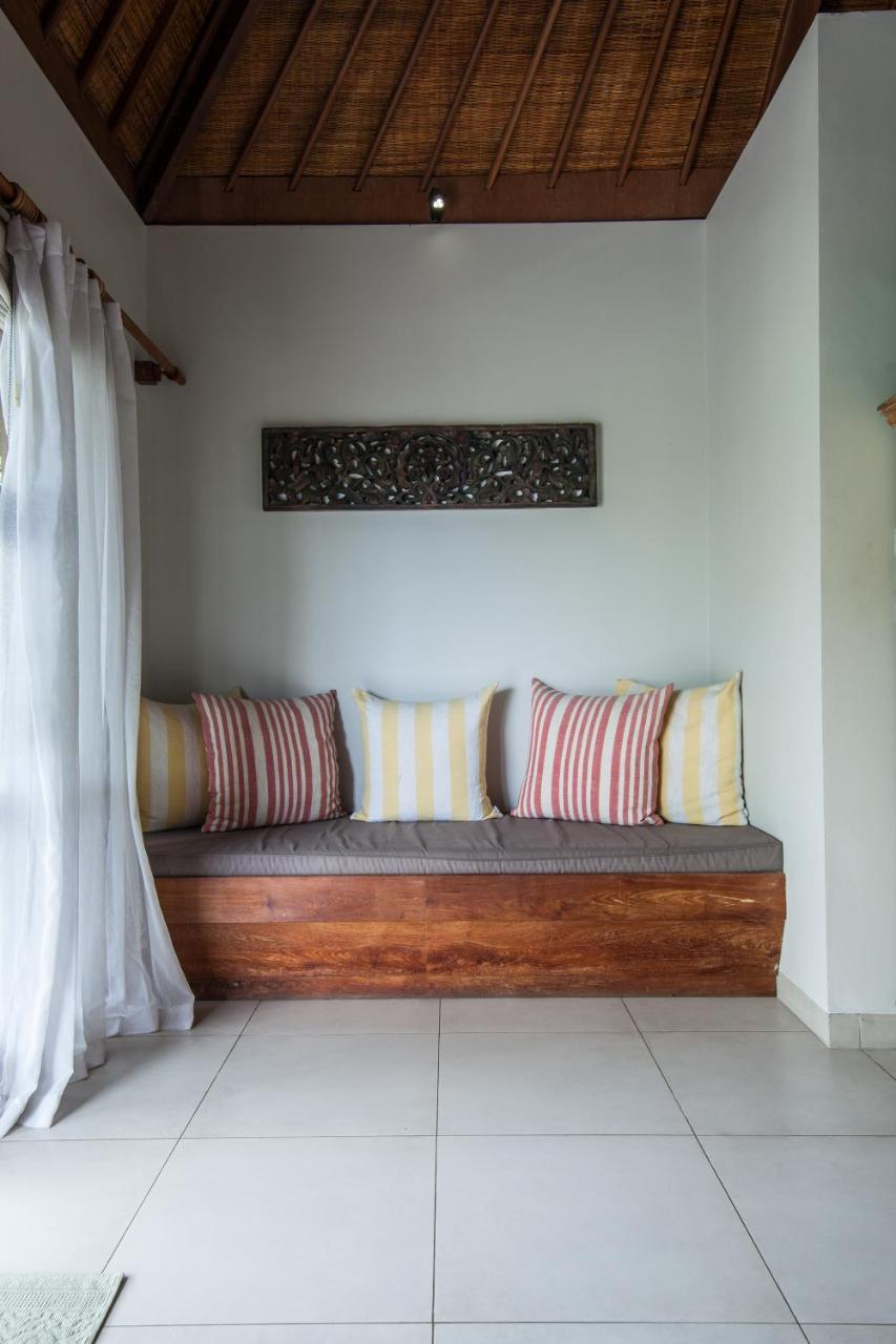 Bersantai Villas Lembongan Island Exterior photo