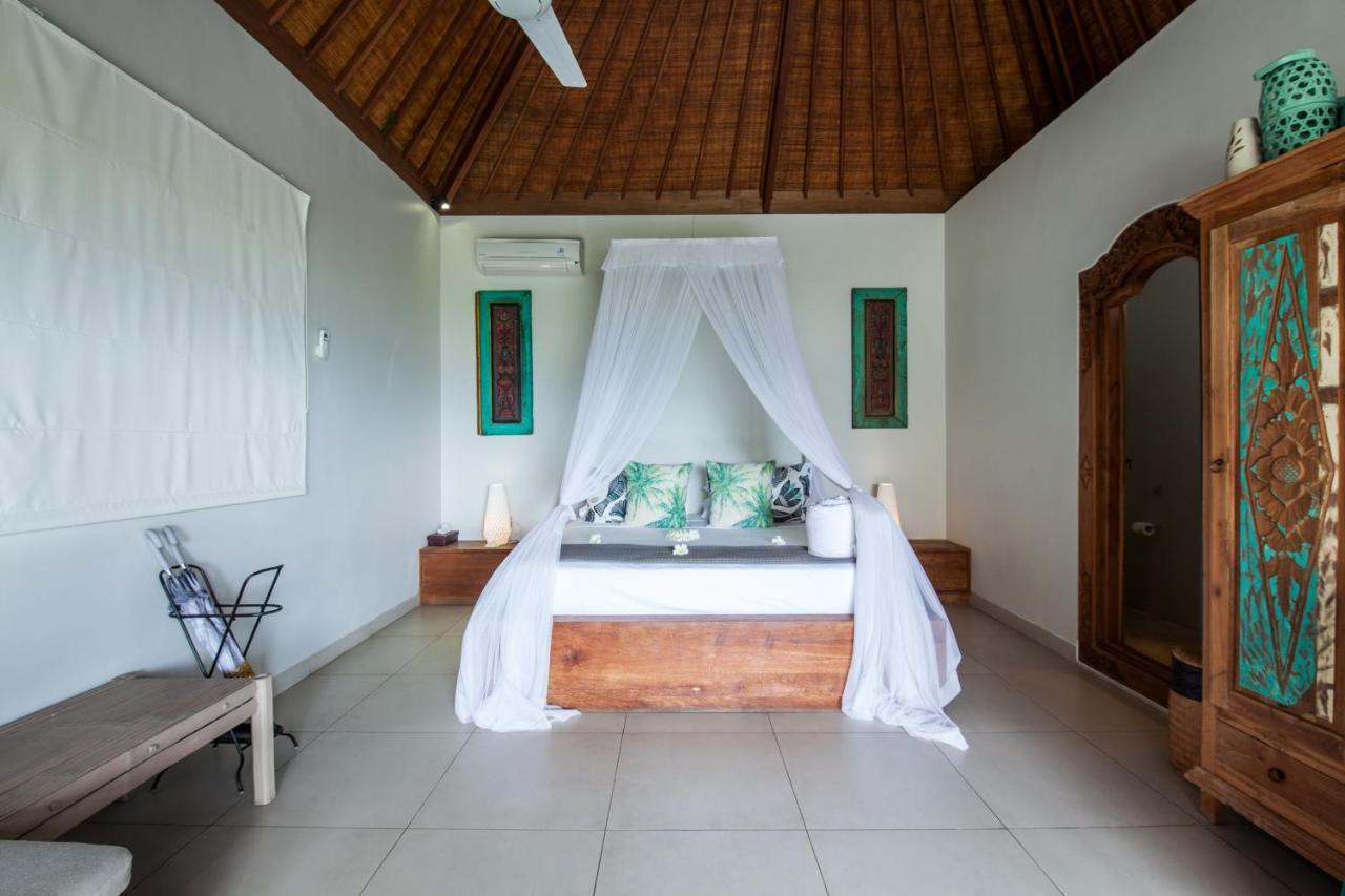 Bersantai Villas Lembongan Island Exterior photo